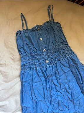 Woman’s Denim dress with buttons and elastic waist